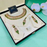 RENEE Set (Green)